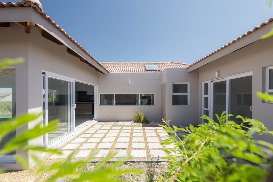 4 Bedroom Property for Sale in Langebaan Country Estate Western Cape